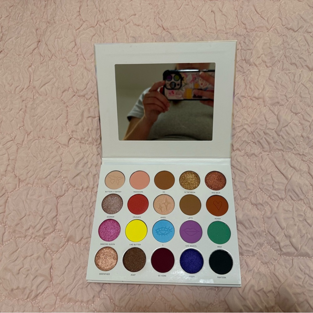 Maddie Ziegler The Imagination Morphe Palette